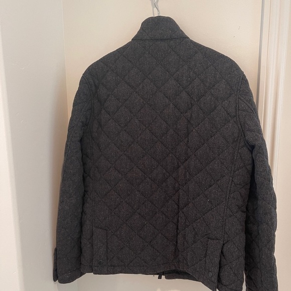 Winter jacket. Great condition. - Picture 2 of 3
